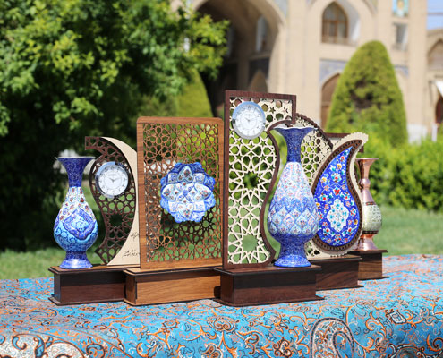 تندیس میناکاری